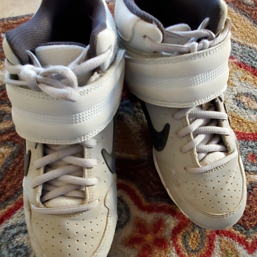 Boys Nike Baseball Shoes